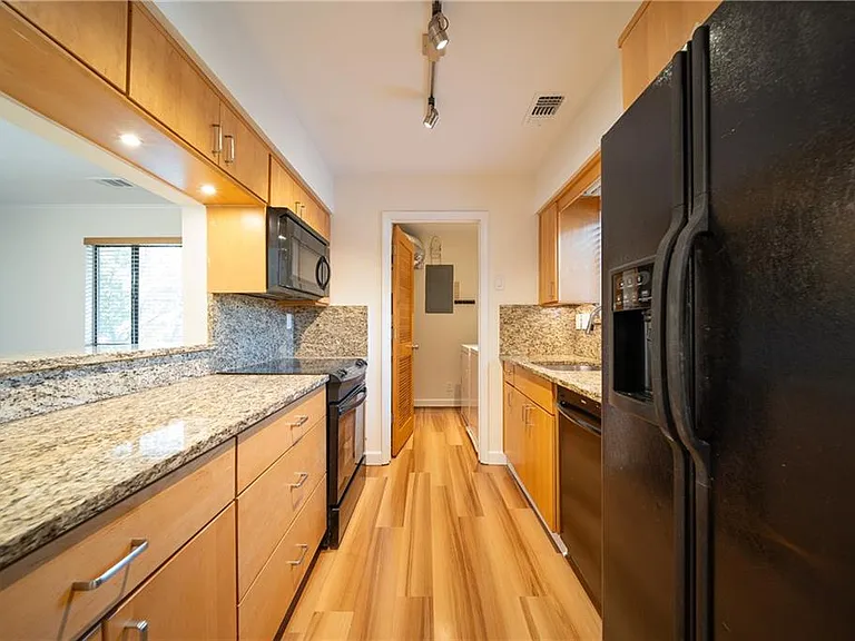 48 Finch Trl NE — Photo 9