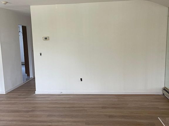 4th image of 36 Balsam Pl Floor 2