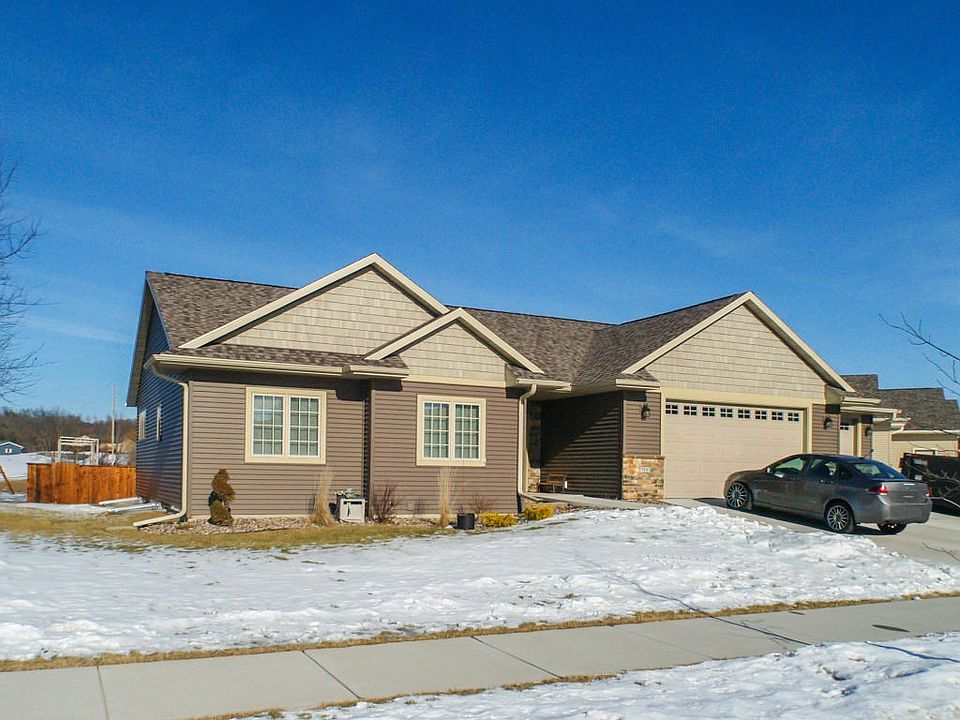 719_Rolling_Oaks_Dr_MLS_HID1132486_ROOM2