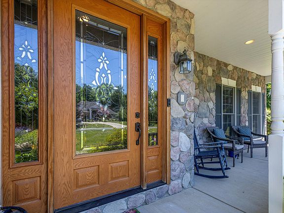 2nd image of 3138 Wyndwicke Dr