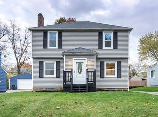 899 Hartford Ave, Akron, OH 44320