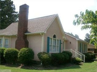 3322 Dillon Rd, Jamestown, NC 27282