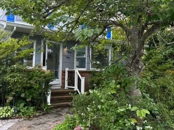 218 Ocean Ave, Island Heights, NJ 08732