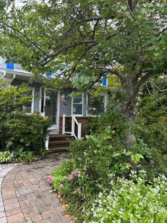 218 Ocean Ave - Property Image