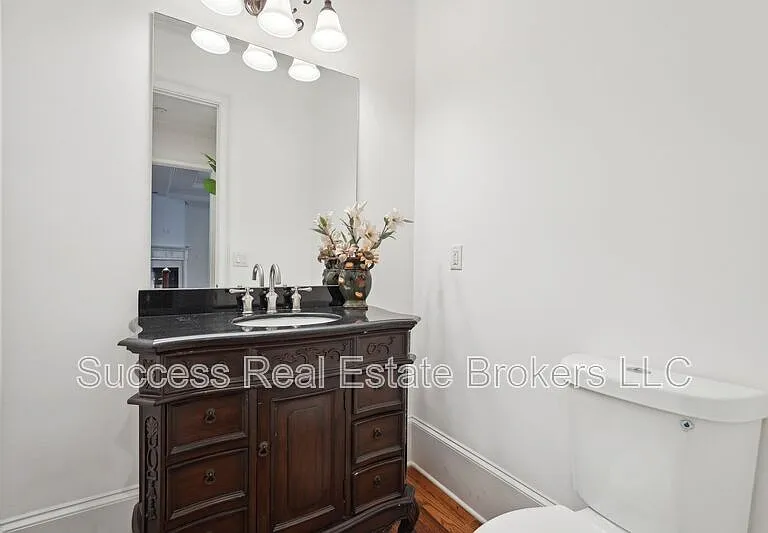 343 Summer Garden Dr — Photo 46