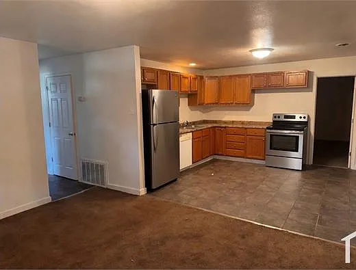 30 Saint Gregory Dr — Photo 2
