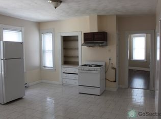 12 Colton St #3, Worcester, MA 01610