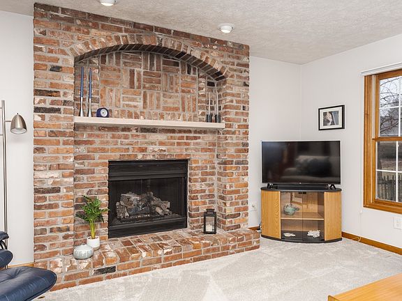 4th image of 307 N Cottage Ave