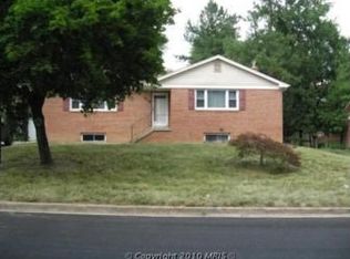 6802 Louise Ln, Clinton, MD 20735