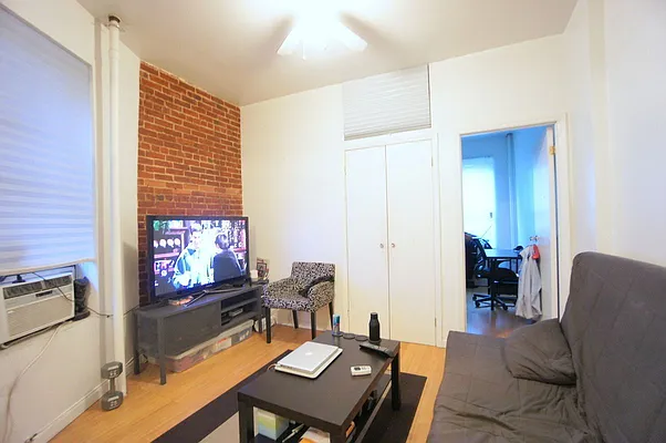 Rented by Compass | media 8