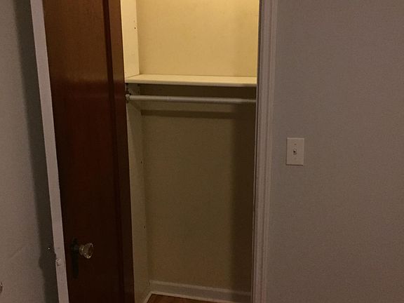 4th image of 47 Forest Ave #1