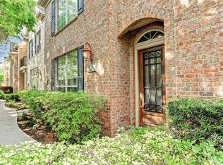 1043 Memorial Village Dr, Houston, TX 77024