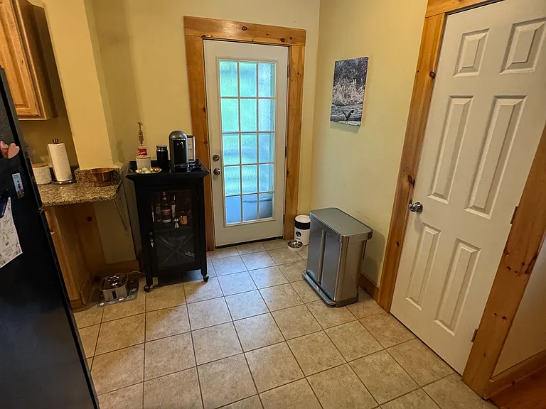 107 Middle St #2 — Photo 16