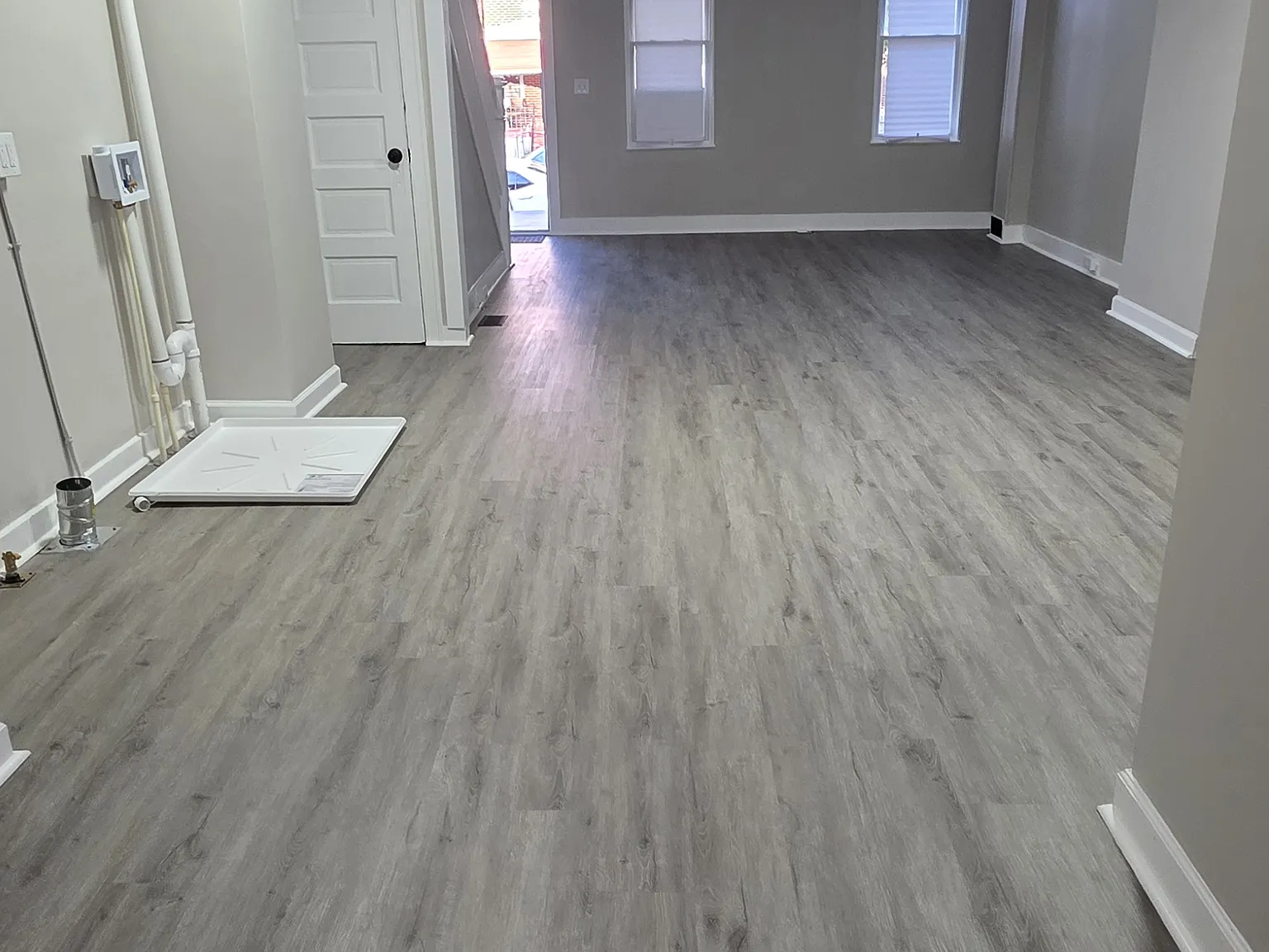 1203 Darley Ave — Photo 3