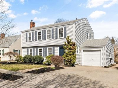 17 Canterbury Rd, Marblehead, MA, 01945