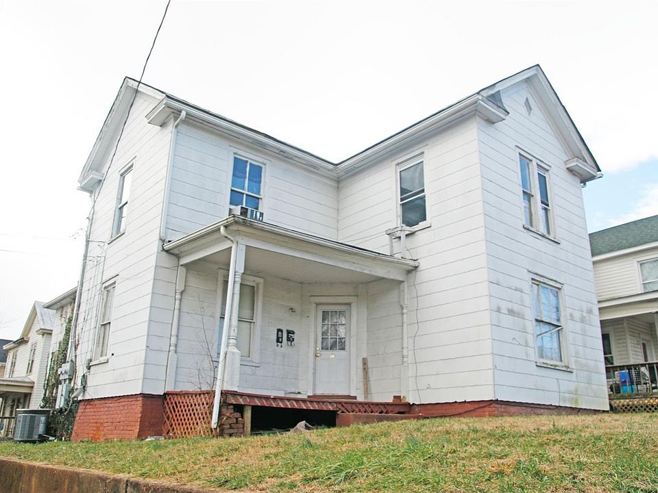1st image of 2200 Memorial Ave