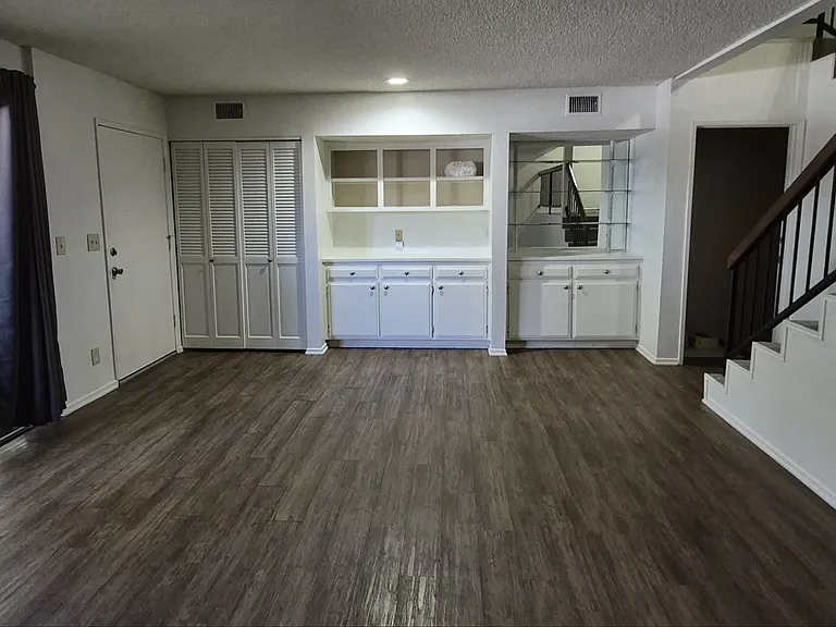 2673 Milton Ave #12 — Photo 1