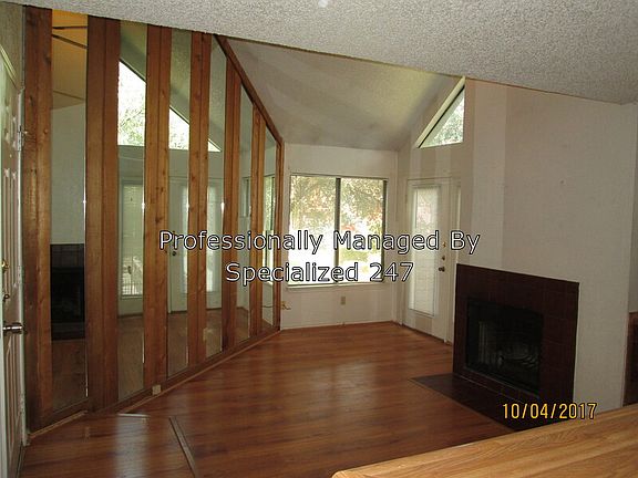 4th image of 2309 Balsam Dr APT K205