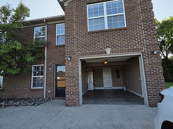 2nd image of 1057 Blackwell Ct Unit 2