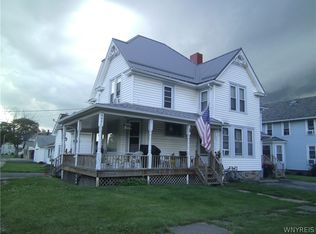 4446 Central Ave, Gasport, NY 14067