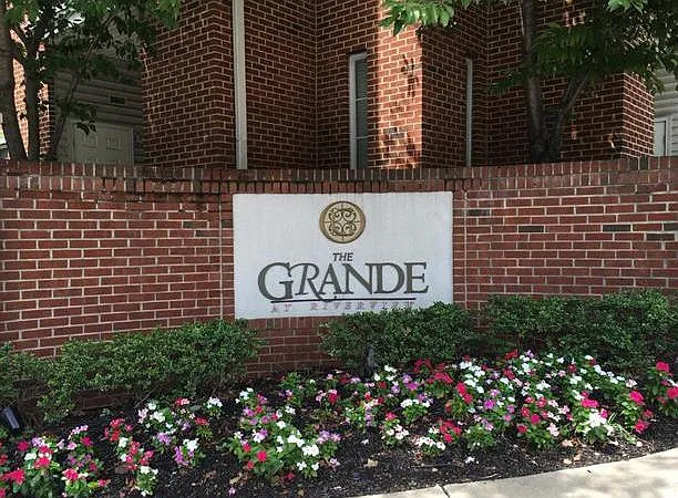 The Grand at Riverview