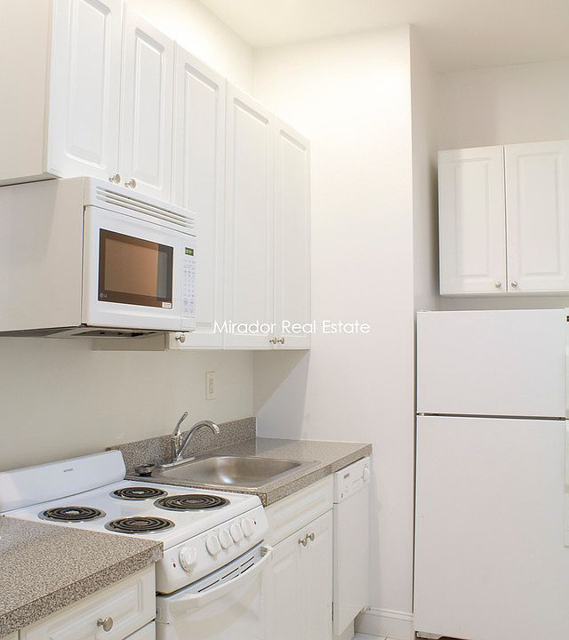 2nd image of 114 E 11th St APT 2W