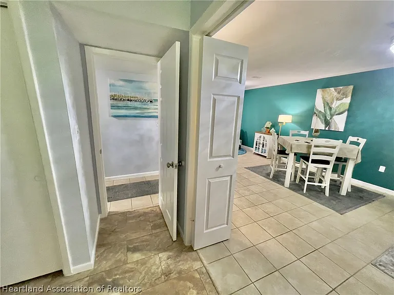 1801 Lakeview Dr #309 — Photo 16