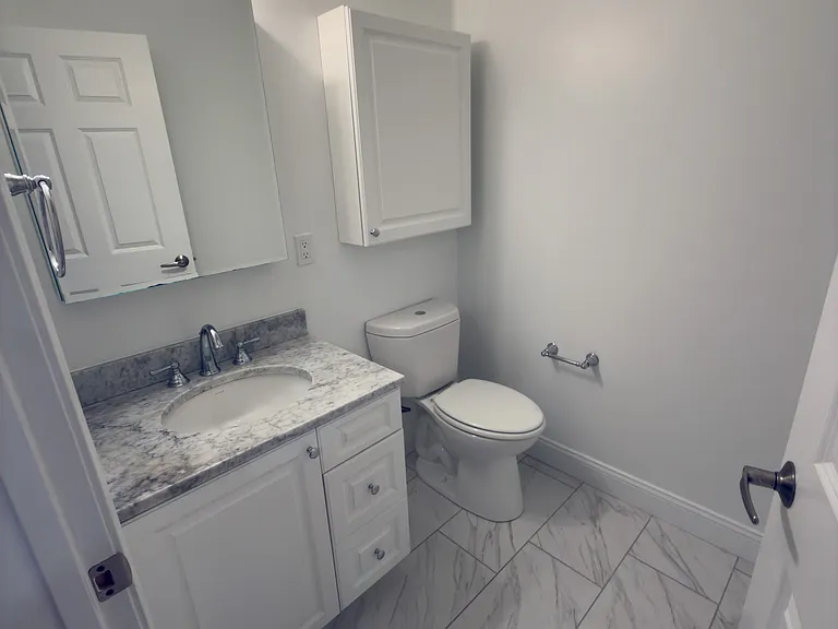301 Paine Ct — Photo 8