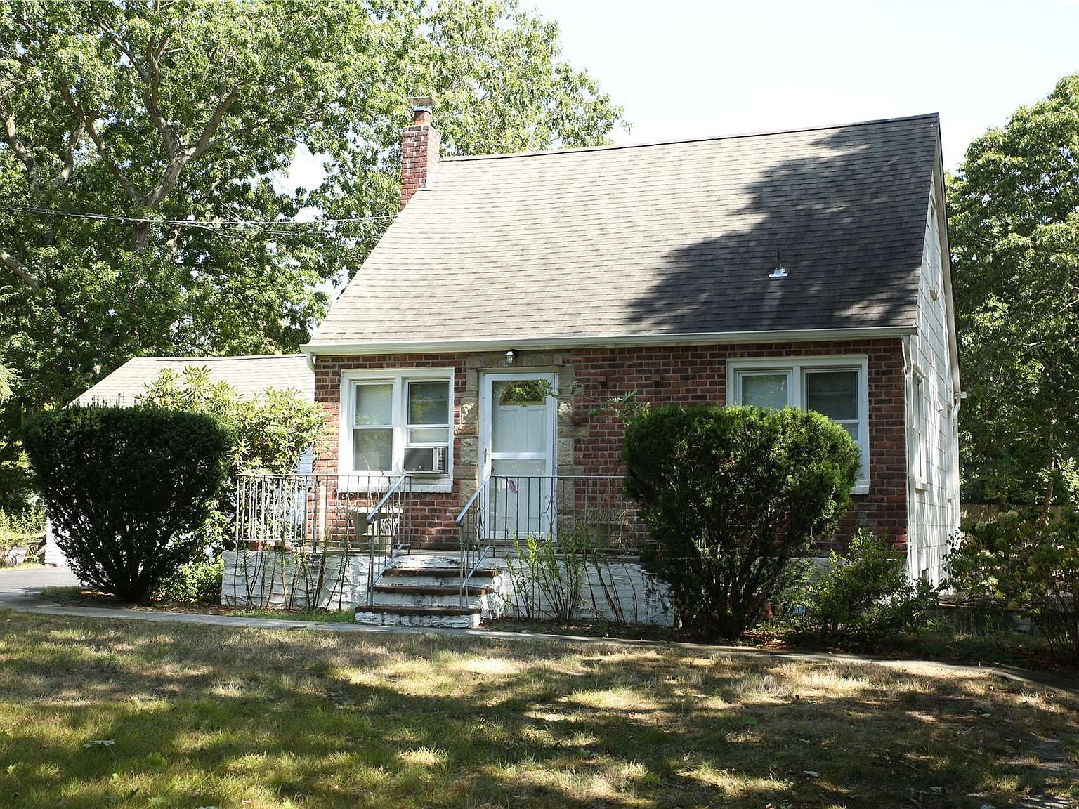 60 Mobrey Lane, Smithtown, NY 11787 Zillow