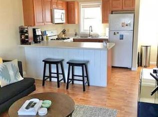 232 Manhattan Dr APT 7, Burlington, VT 05401