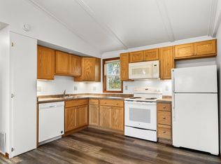 512 S Main St #2, Deerfield, WI 53531