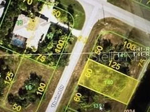 143 Thelma Dr #140, Rotonda West, FL 33947