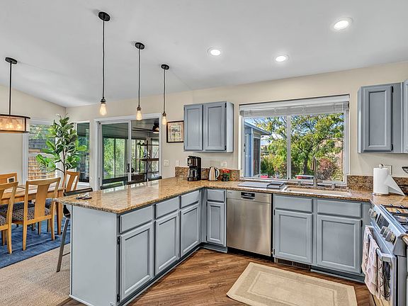 4th image of 3475 University Green Dr