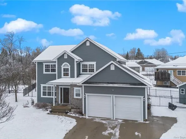 77 Jackstraw Ct, Fredericton, NB E3B 0L3