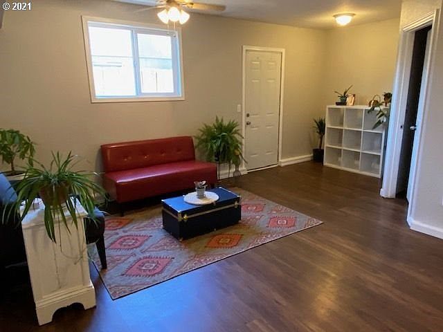 1st image of 6116 NE 56th St