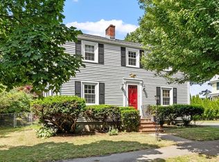 15 Maple St, Salem, MA 01970