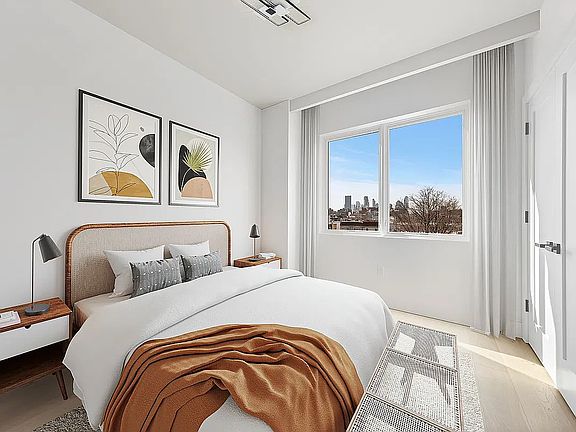 5th image of 12-16 30th Ave #205