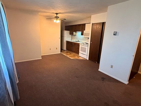 3rd image of 316 Benner St #H
