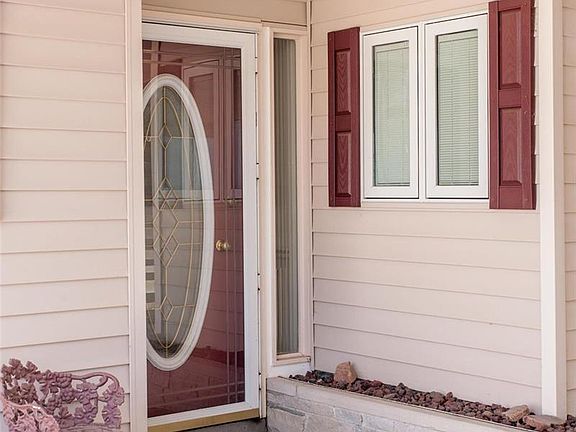 3rd image of 2148 East Dr