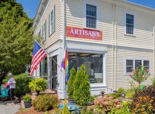 11 Pleasant St #1, New London, NH 03257