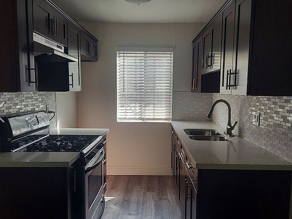 2nd image of 1529-1531 Junipero Ave #5
