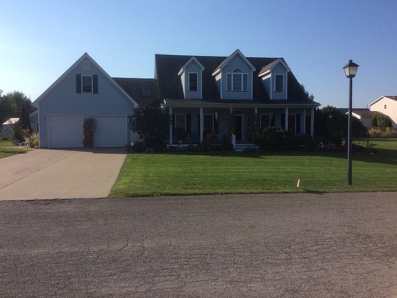 2nd image of 11013 Monticello Dr