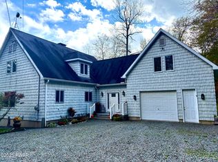 48 Old Boat Rd, Starrucca, PA 18462
