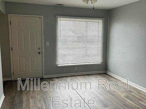 4th image of 2170 Reo Ave