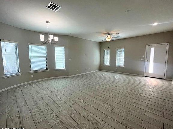 2nd image of 361 Loddon St