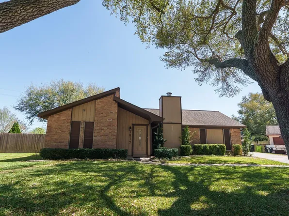 1817 McKinley St, Rosenberg, TX 77471