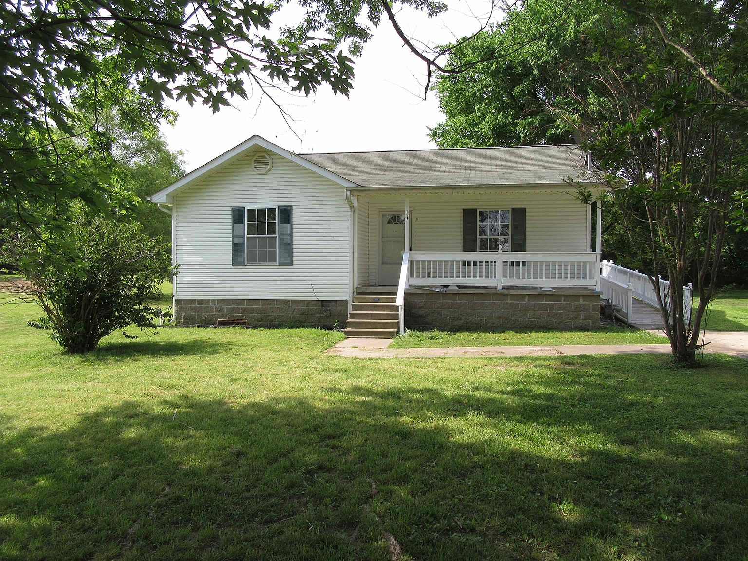 157 E Wardlow St, Gates, TN 38037 Zillow