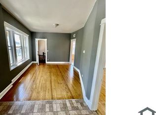 616 E 76th St #2, Chicago, IL 60619