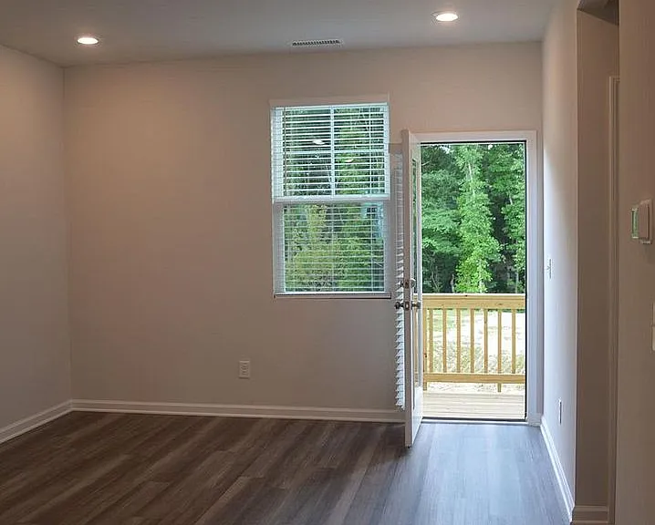 4938 Southern Magnolia Dr — Photo 7