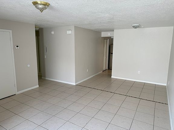 5th image of 4105 Corsair Ave #4105